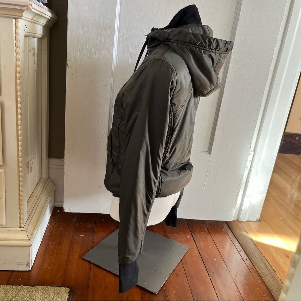 Lululemon Scuba Hoodie *Glyde Dark Olive Green Insulated Jacket Size 4 - Picture 6 of 17
